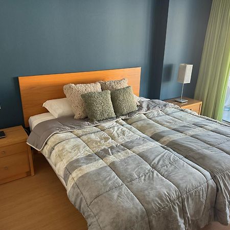 Newly Refurbished 2 Bed Appt วิลาโมรา ภายนอก รูปภาพ