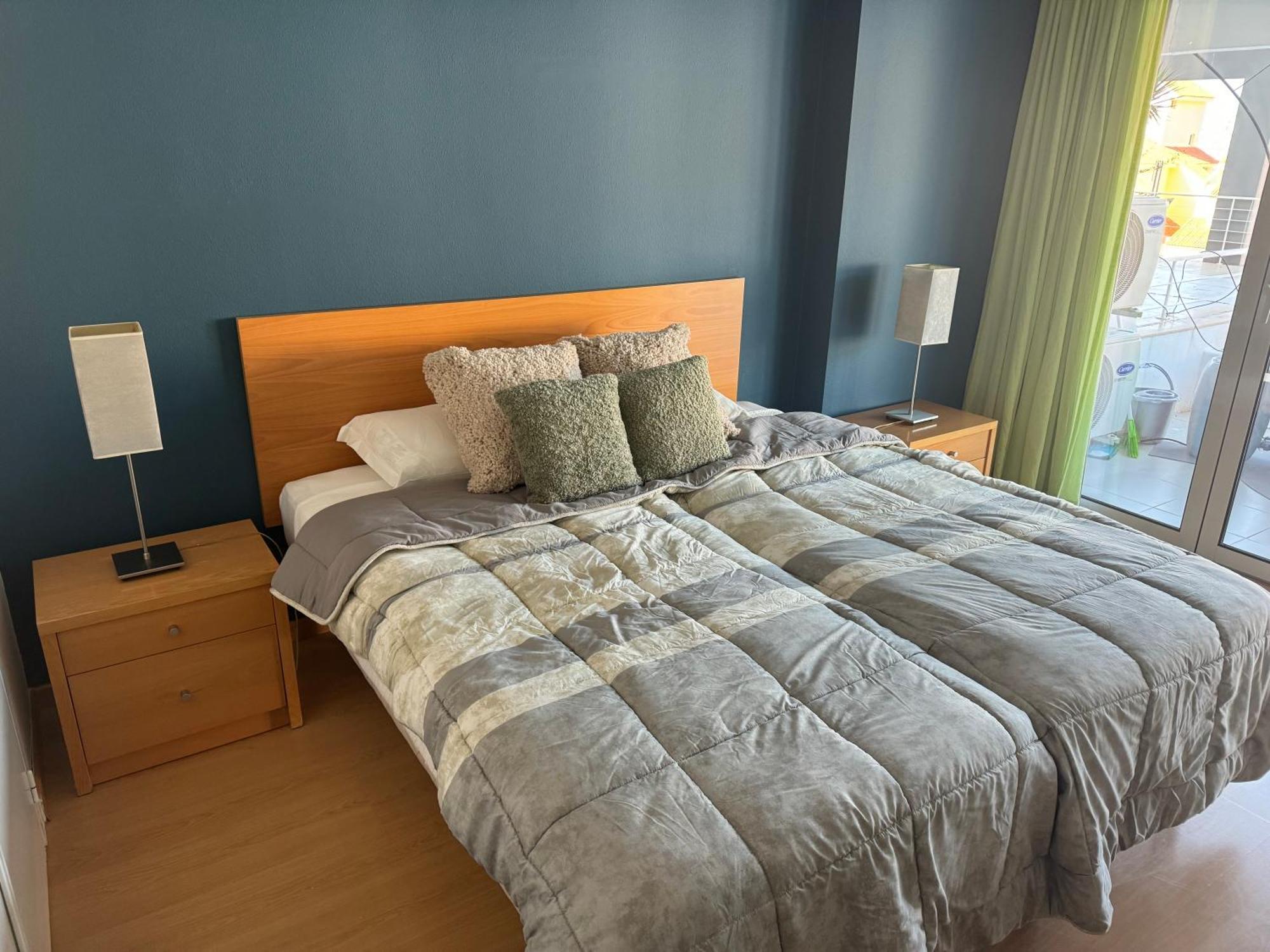 Newly Refurbished 2 Bed Appt วิลาโมรา ภายนอก รูปภาพ