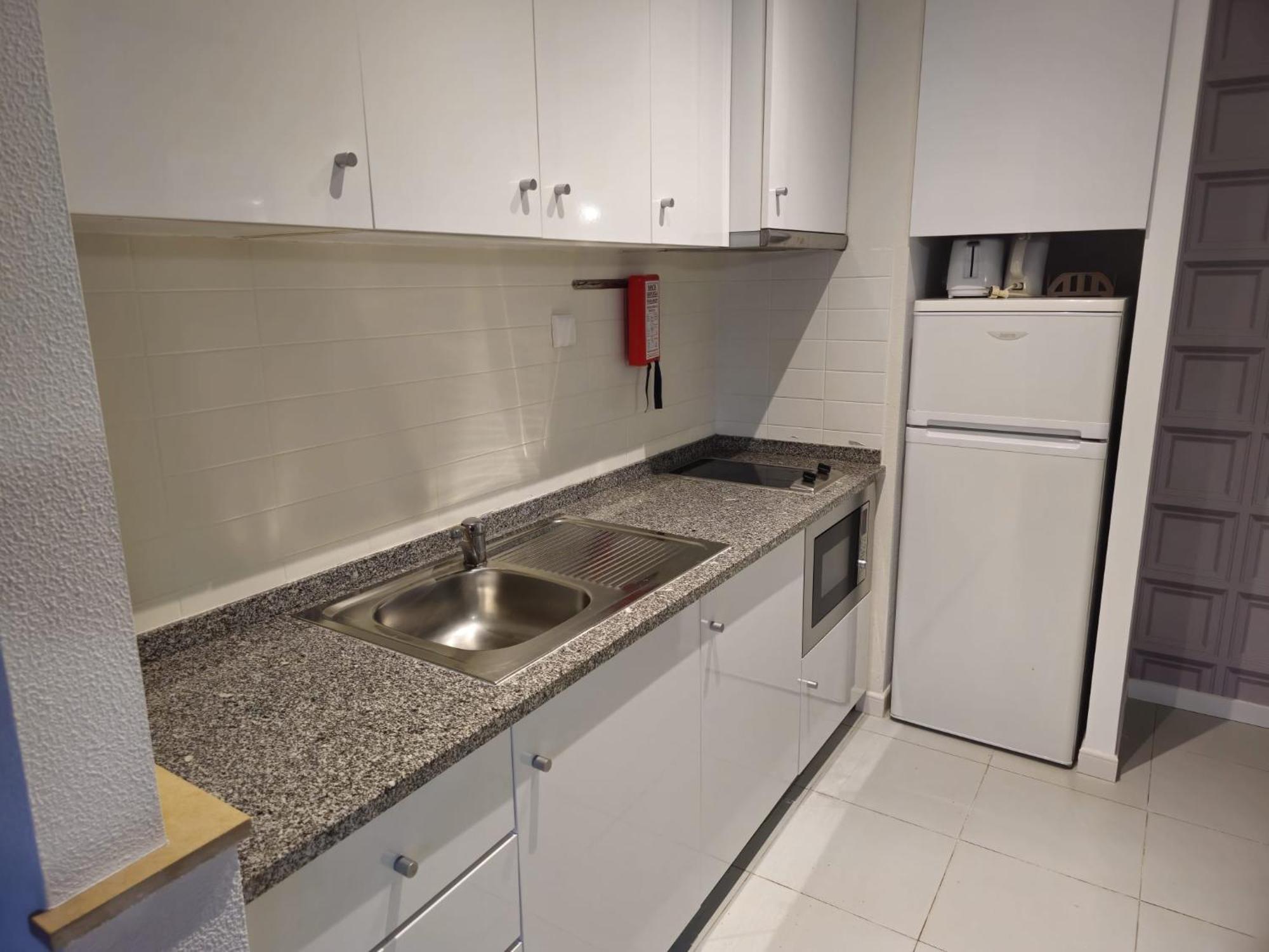 Newly Refurbished 2 Bed Appt วิลาโมรา ภายนอก รูปภาพ